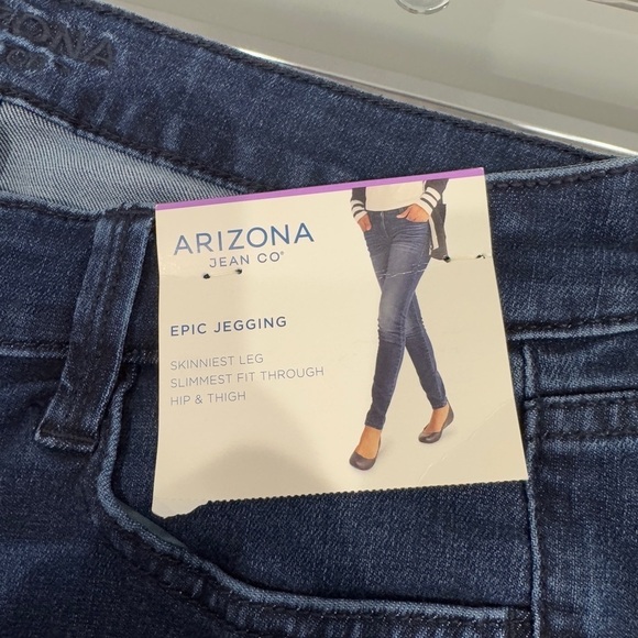 Arizona Jeans Epic Blue Skinny Leg Jegging (13) - Picture 7 of 9